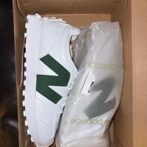 New Balance golf shoes